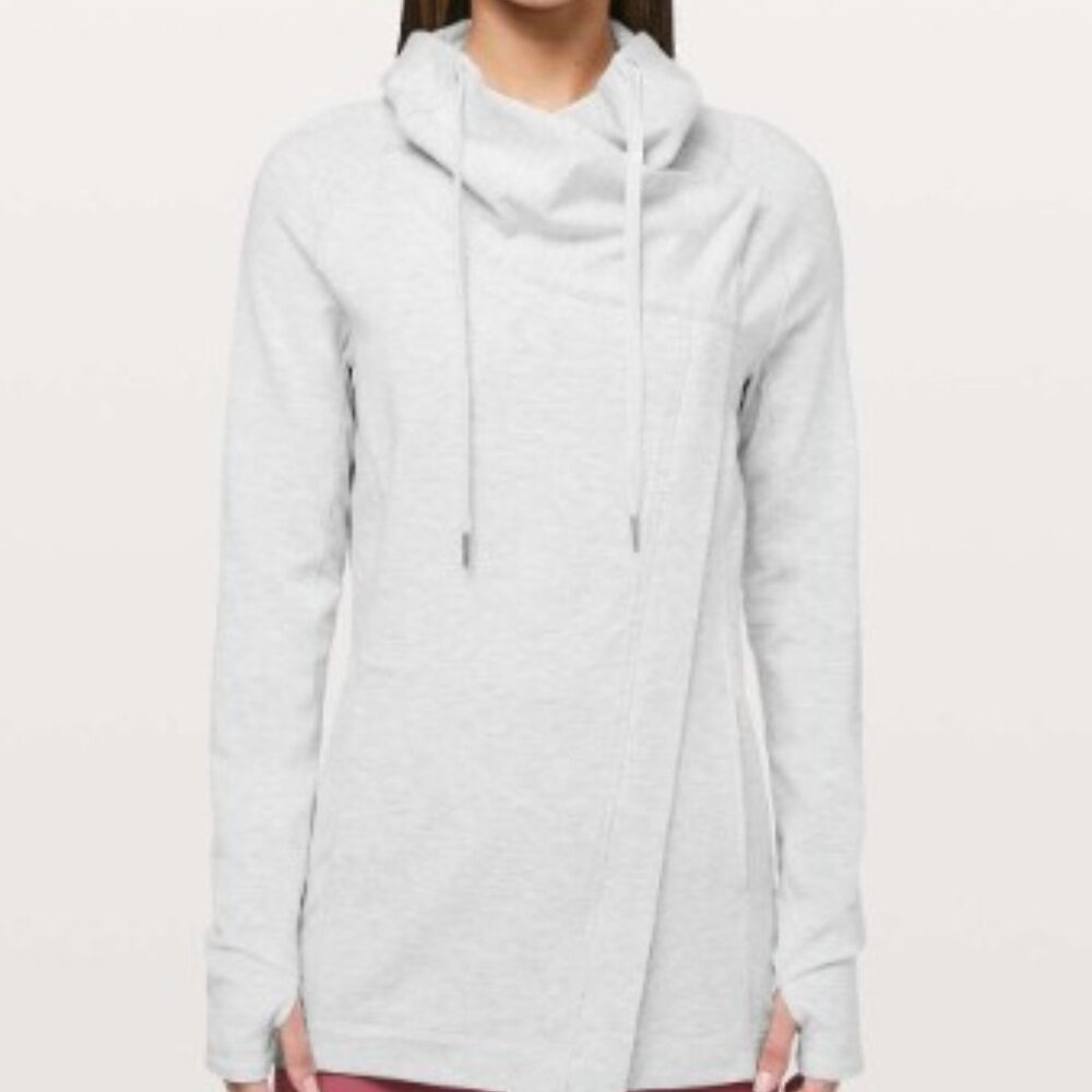 Lululemon Coast Easy Wrap size 8‎